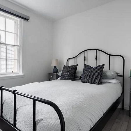 Edinburgh Castle Apartment 外观 照片